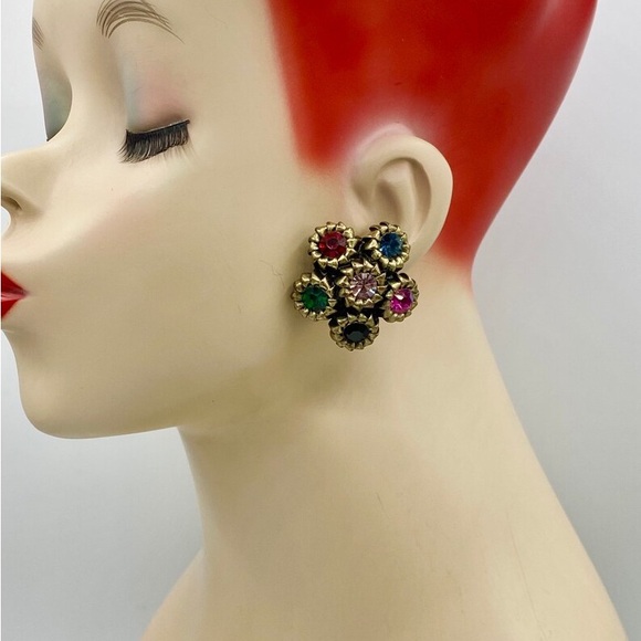 Vintage Chunky Etruscan Blanca Jeweled Crystal Oversized Button Clip Earrings - Picture 5 of 5